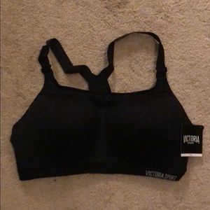 Victoria’s Secret Incredible Ltweight Max Sportbra
